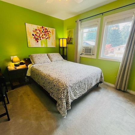 Cornerstone Bed And Breakfast Revelstoke Luaran gambar