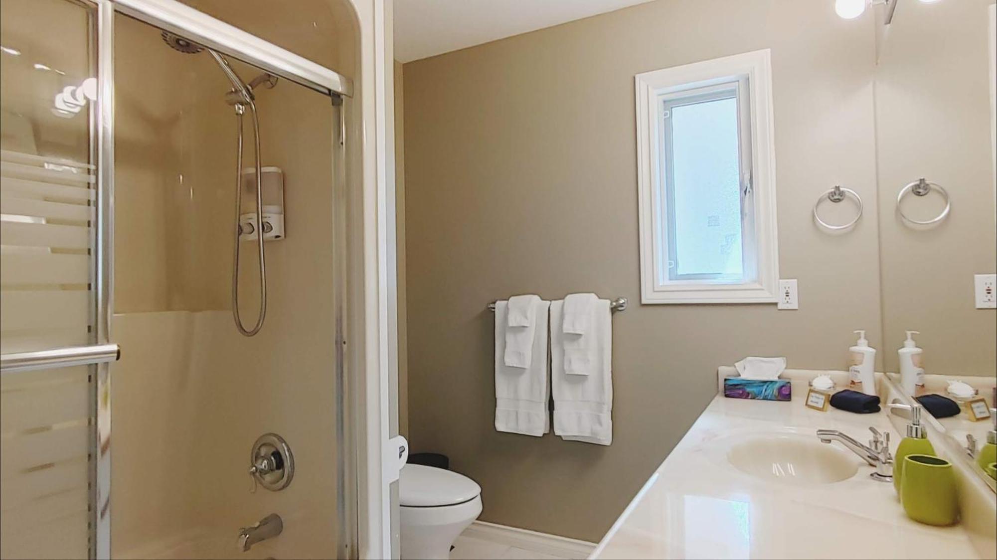 Cornerstone Bed And Breakfast Revelstoke Luaran gambar