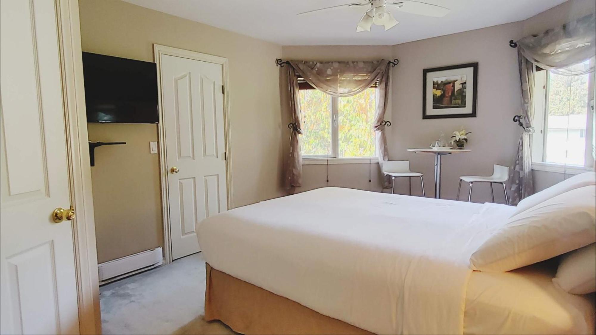 Cornerstone Bed And Breakfast Revelstoke Luaran gambar